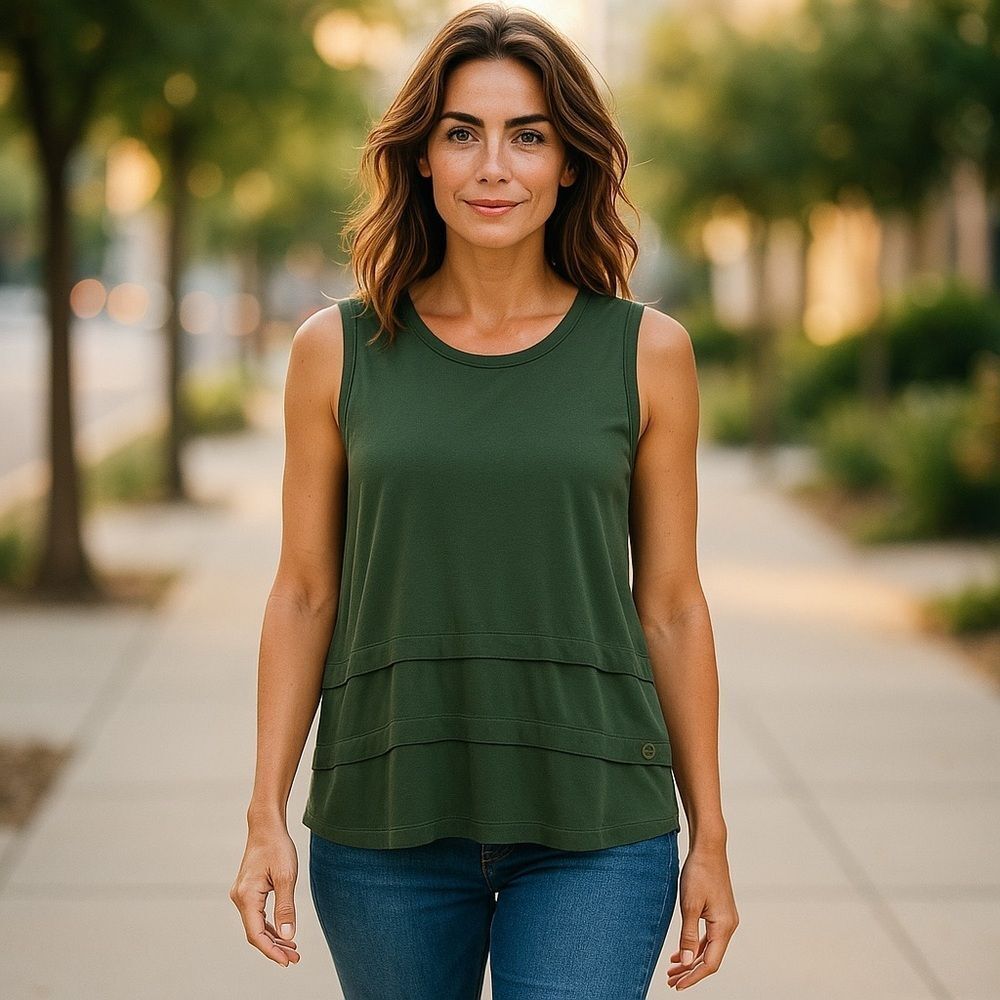 Michael Kors Green Sleeveless Tank Top - Picture 2 of 7